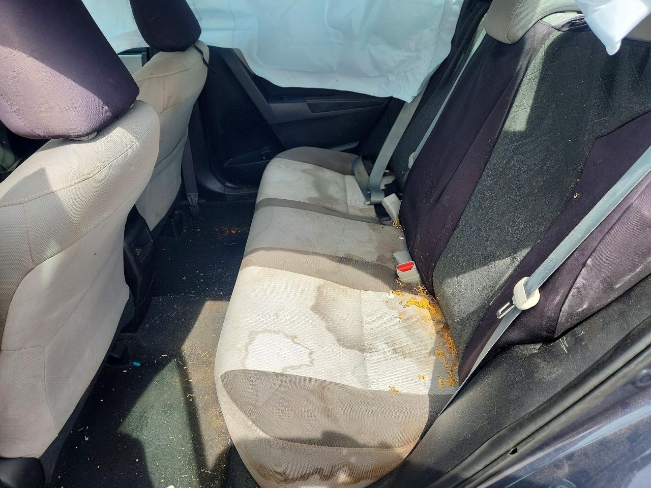 2018 TOYOTA COROLLA LE photo 19