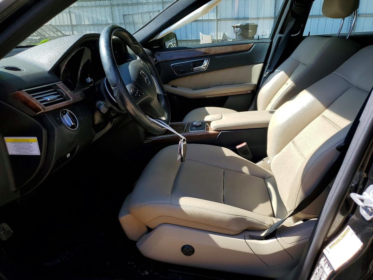 2011 MERCEDES-BENZ E 350 photo 13