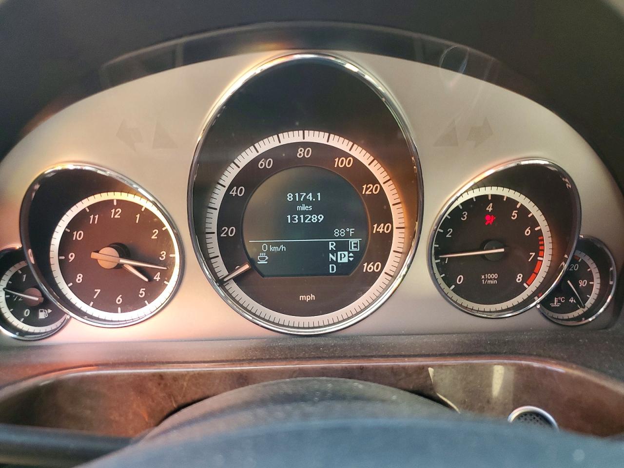 2011 MERCEDES-BENZ E 350 photo 17