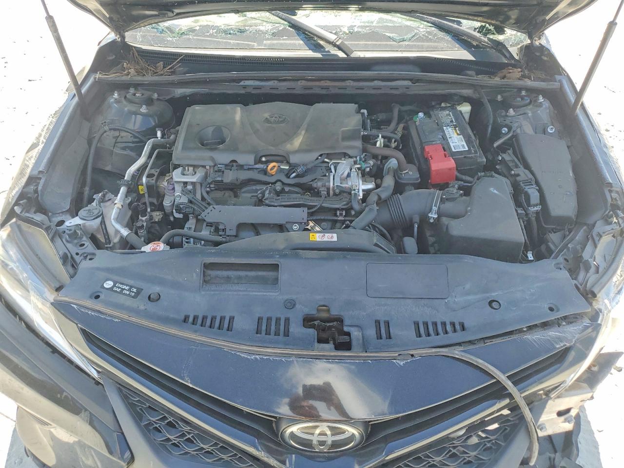 2018 TOYOTA CAMRY SE photo 11