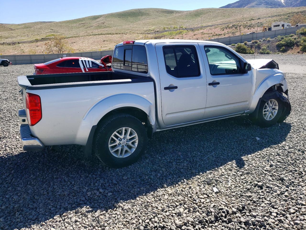 2018 NISSAN FRONTIER SV photo 5