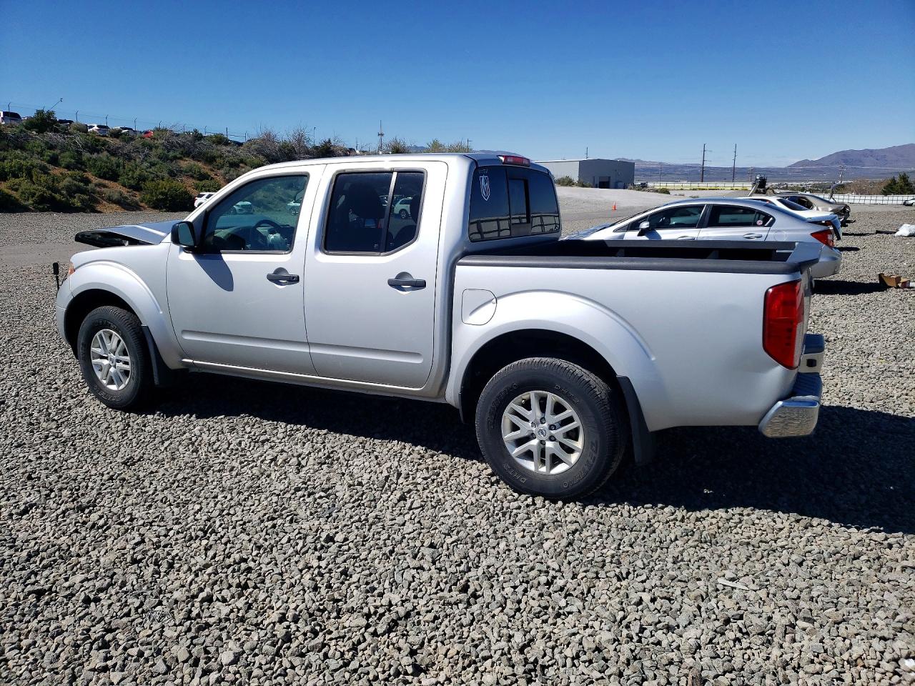 2018 NISSAN FRONTIER SV photo 3