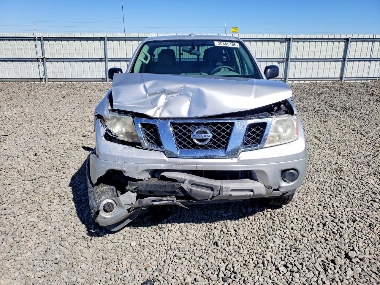 2018 NISSAN FRONTIER SV photo 9