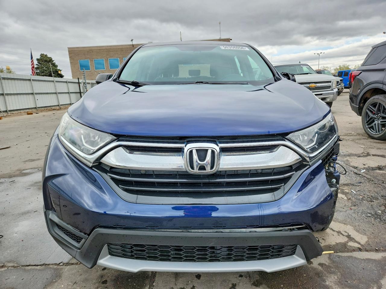 2018 HONDA CR-V LX photo 9