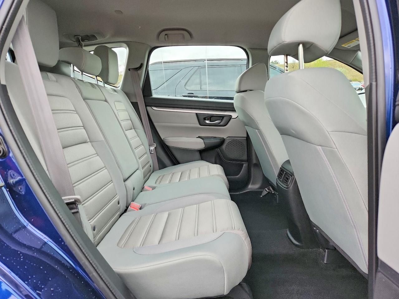 2018 HONDA CR-V LX photo 21