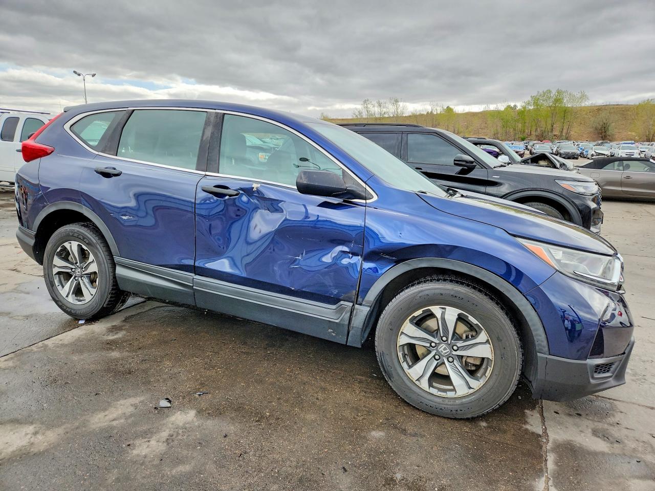 2018 HONDA CR-V LX photo 7