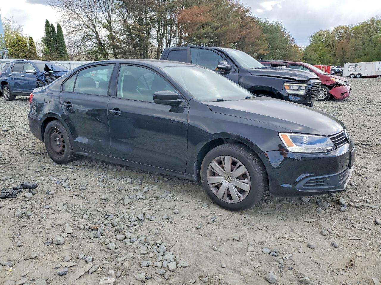 2014 VOLKSWAGEN JETTA BASE photo 4