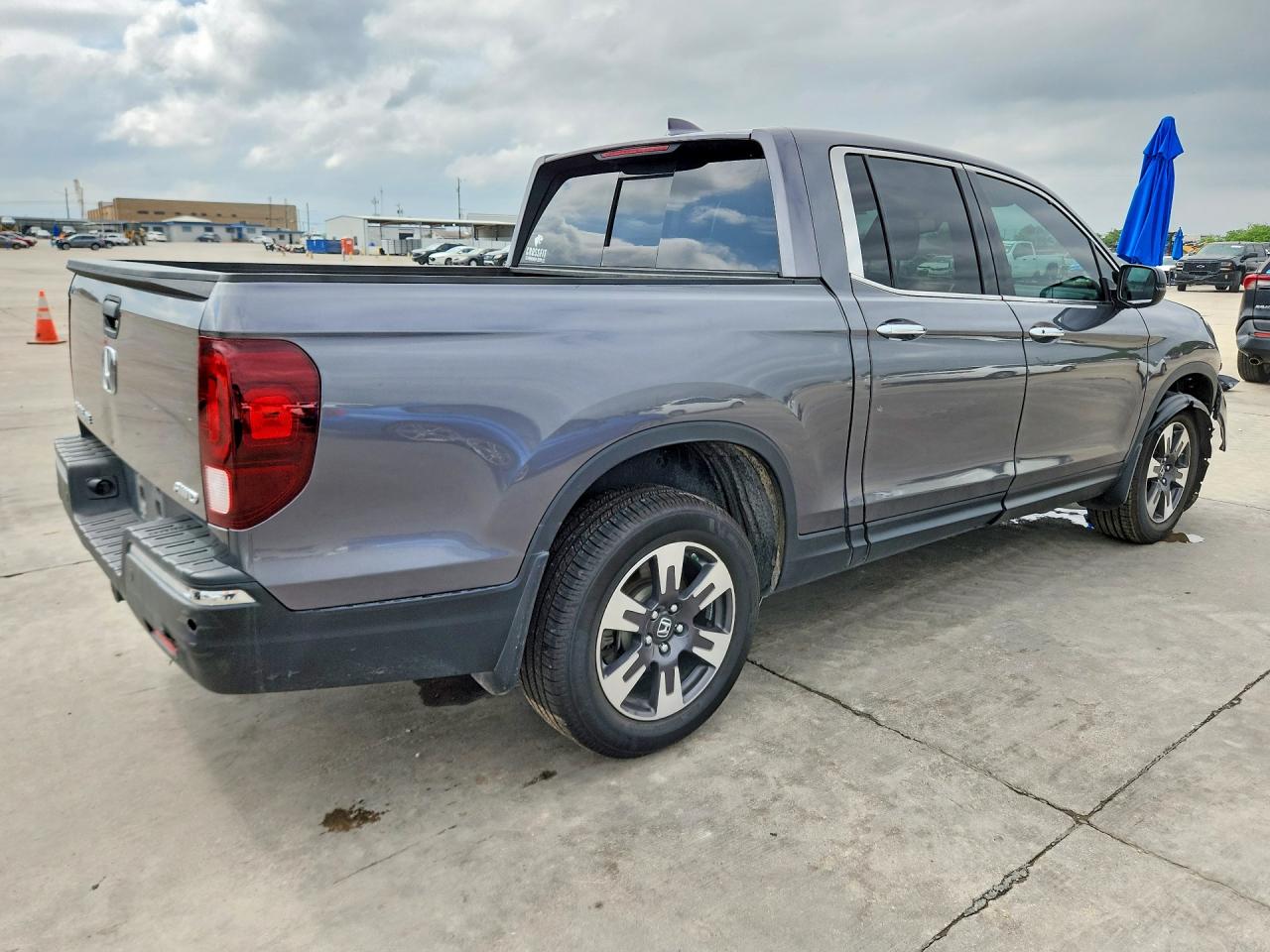 2019 HONDA RIDGELINE RTL photo 3