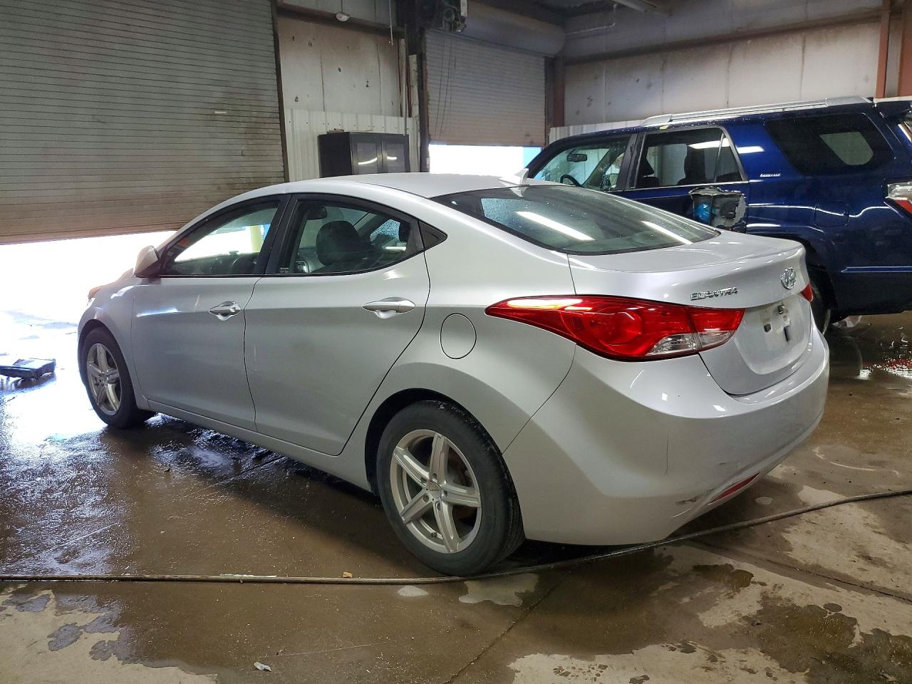 2013 HYUNDAI ELANTRA GLS photo 2