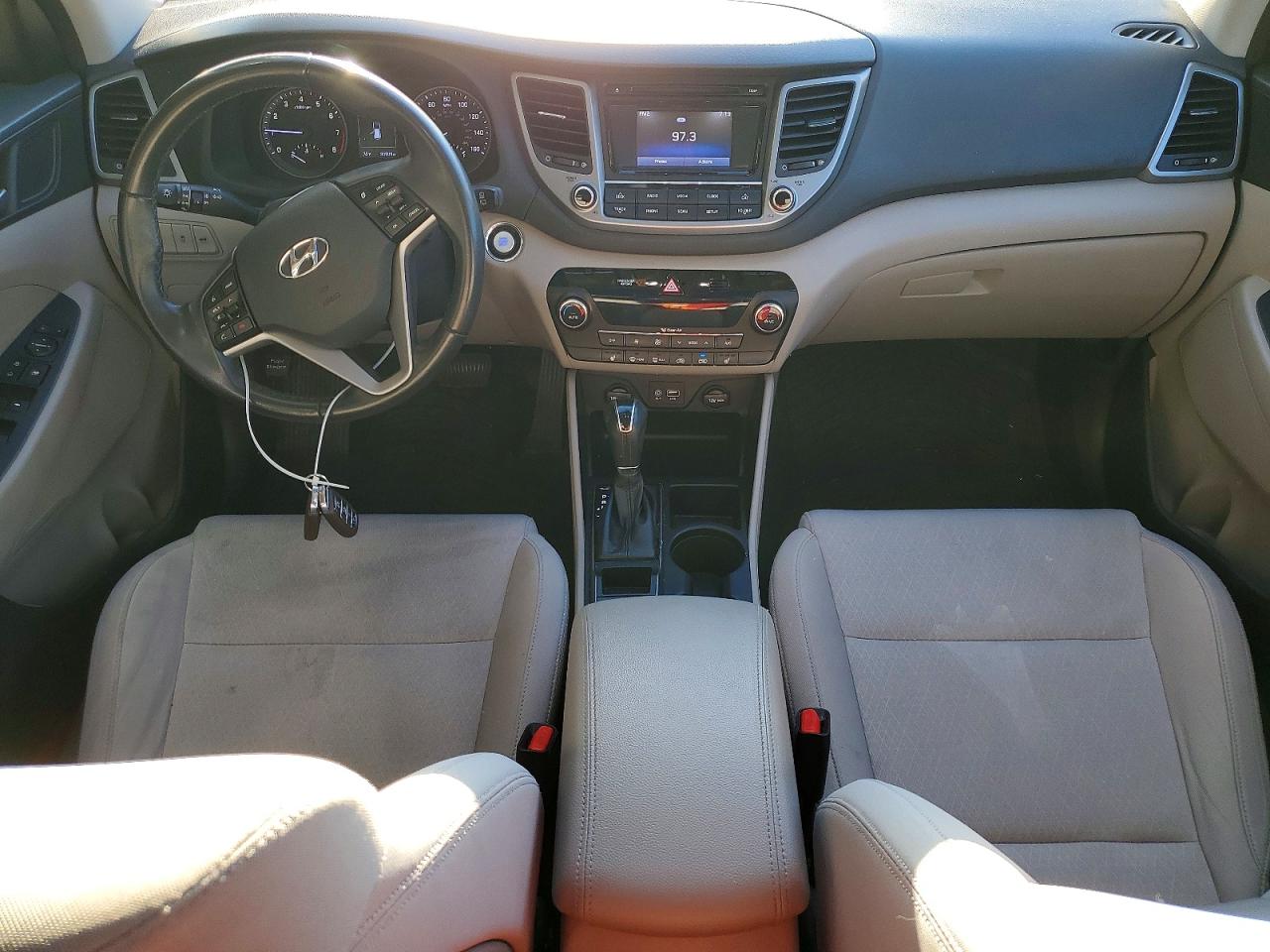 2017 HYUNDAI TUCSON VALUE photo 15