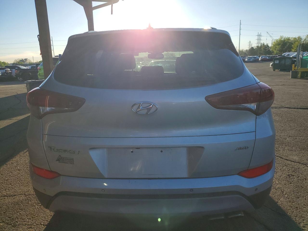 2017 HYUNDAI TUCSON VALUE photo 11