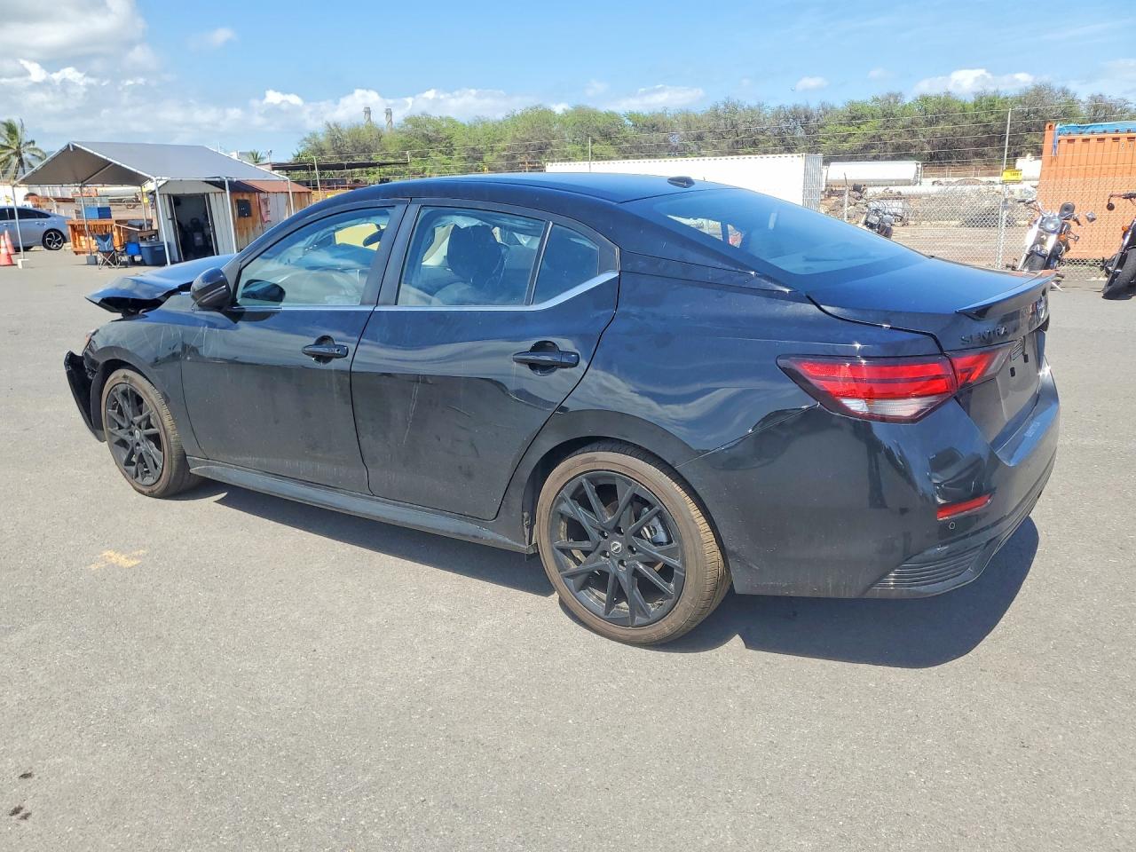 2025 NISSAN SENTRA SR photo 3