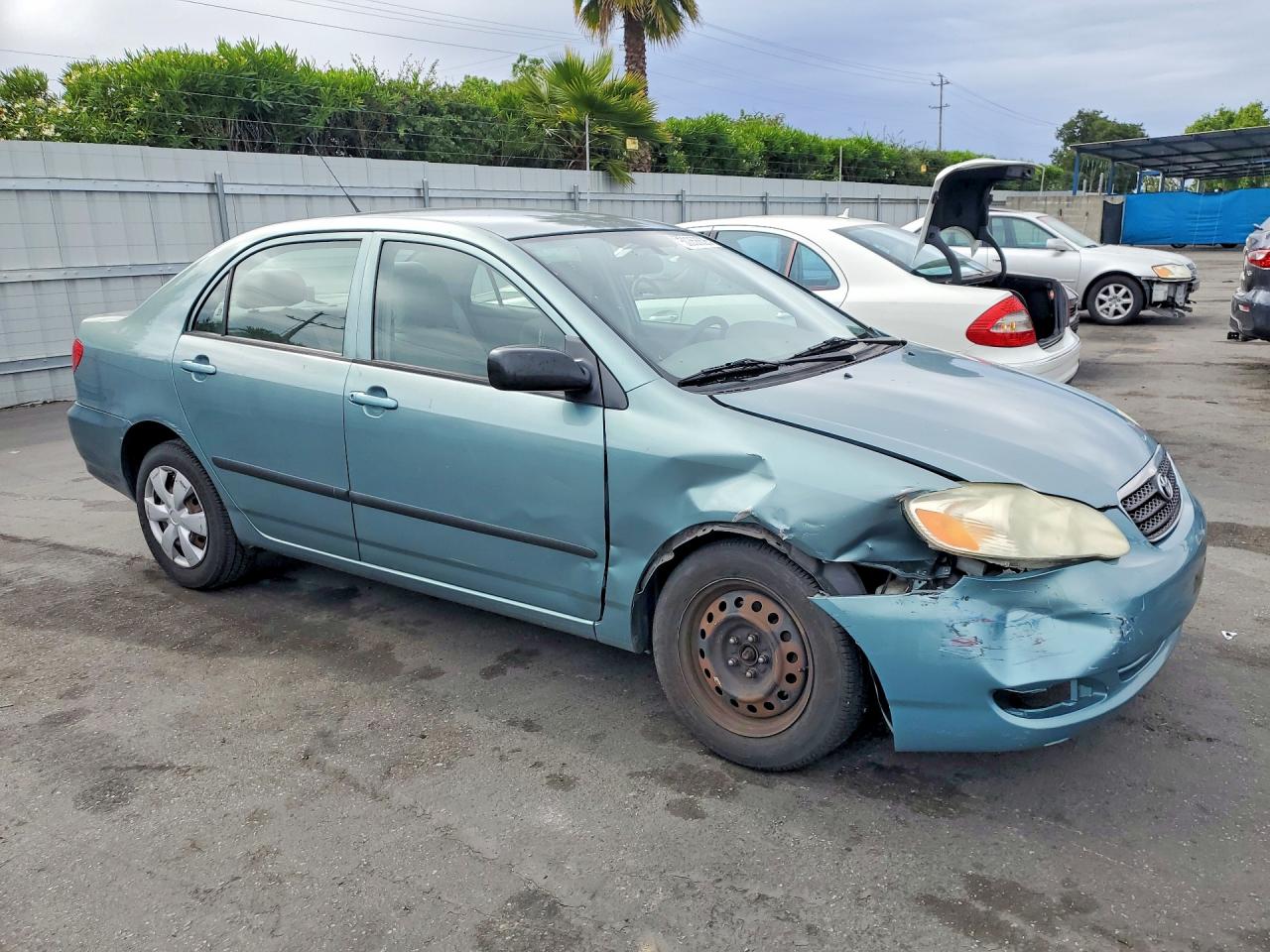 2005 TOYOTA COROLLA CE photo 7