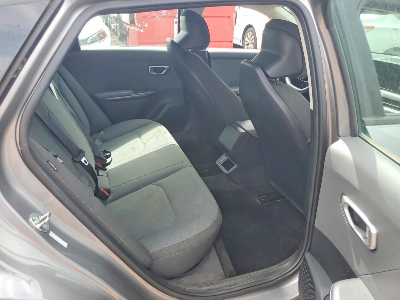 2025 KIA K4 LXS photo 10
