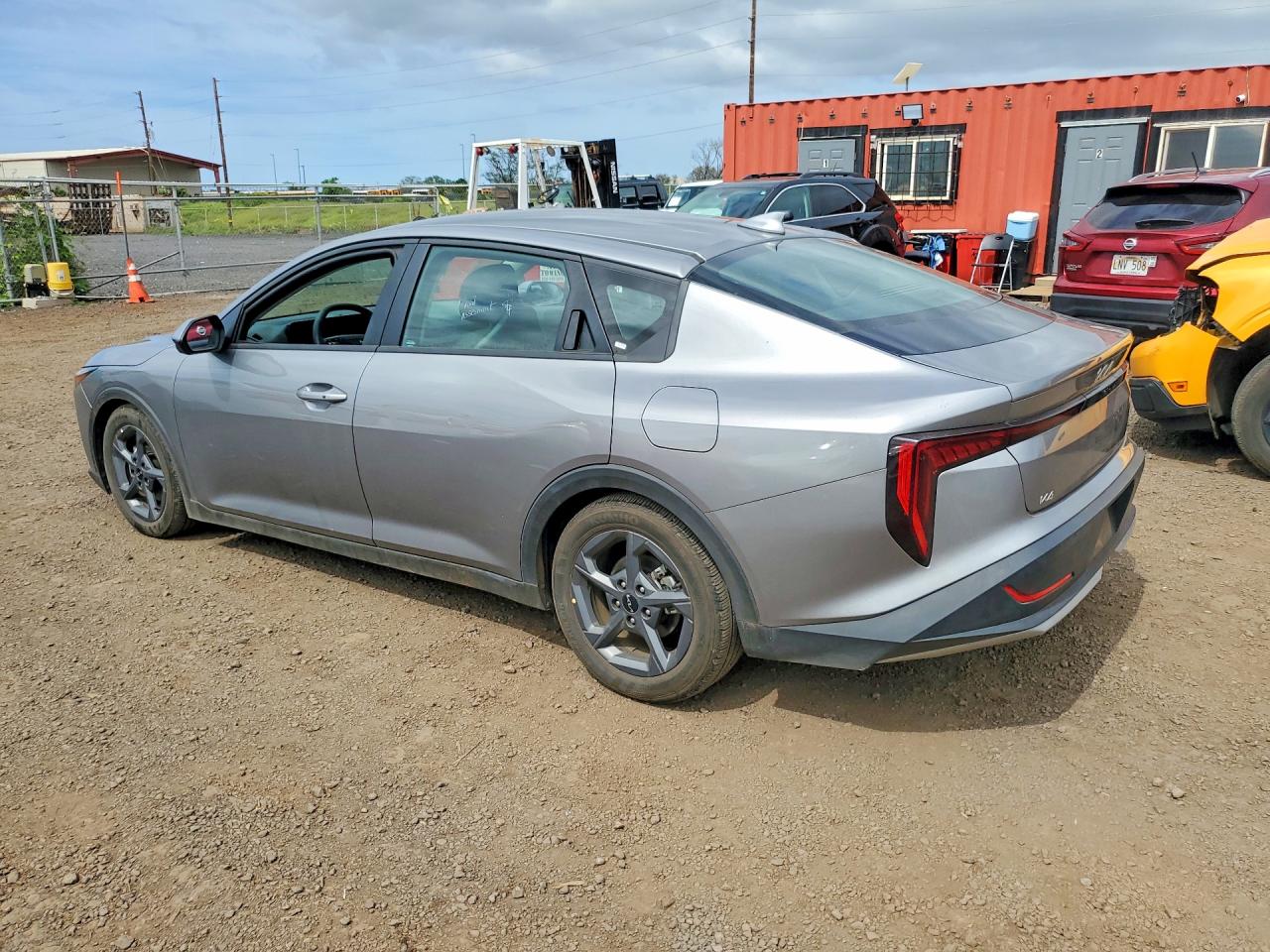 2025 KIA K4 LXS photo 2