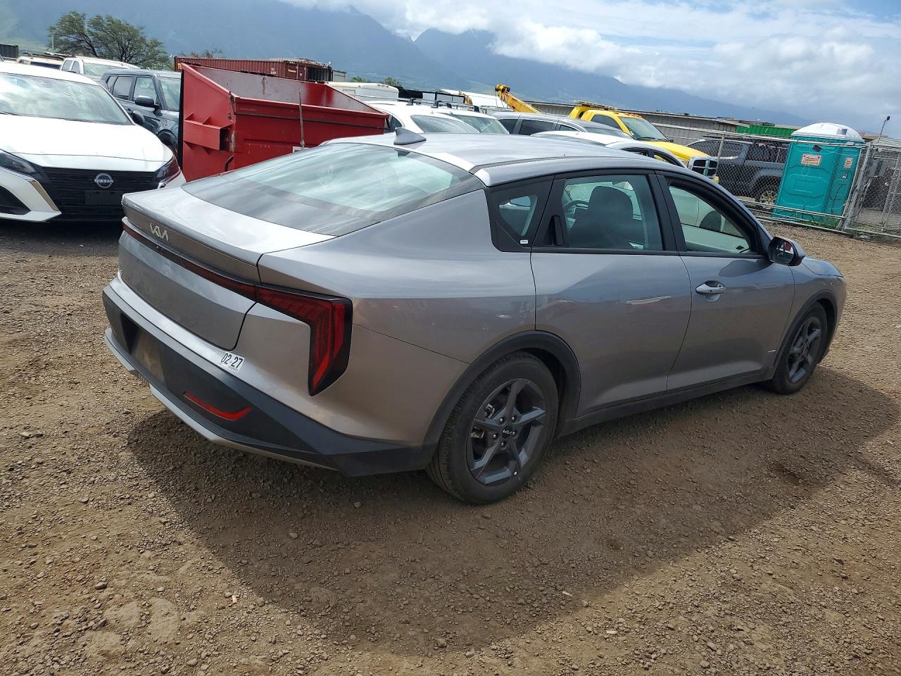 2025 KIA K4 LXS photo 3