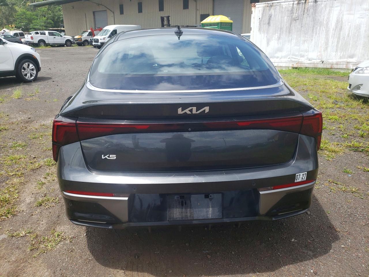 2025 KIA K5 LXS photo 11