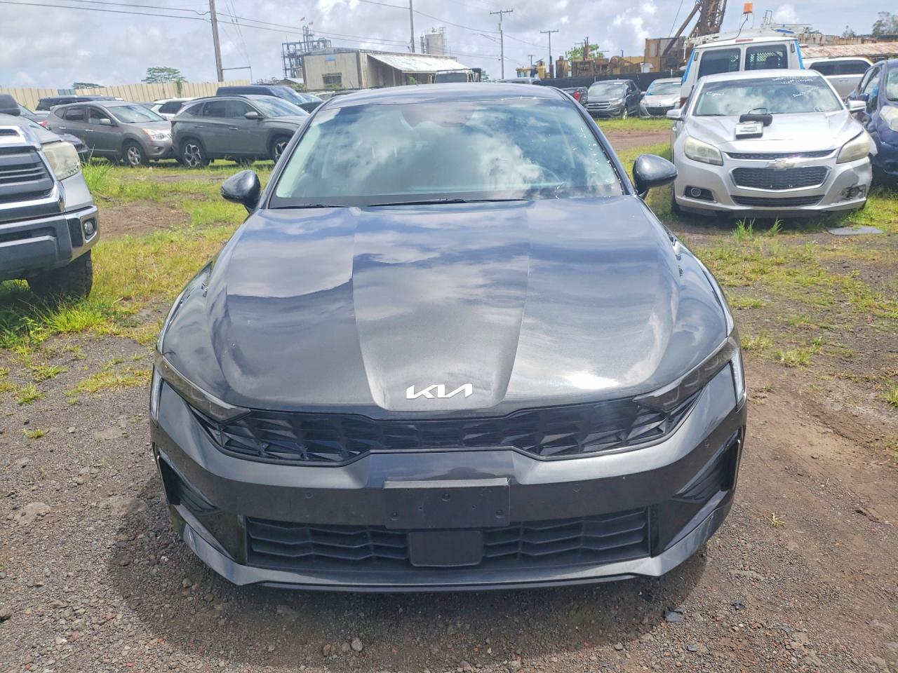 2025 KIA K5 LXS photo 9