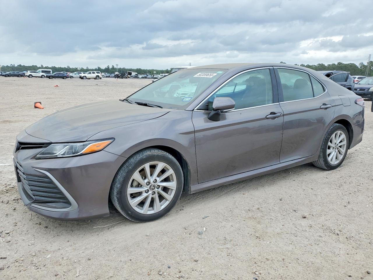2024 TOYOTA CAMRY