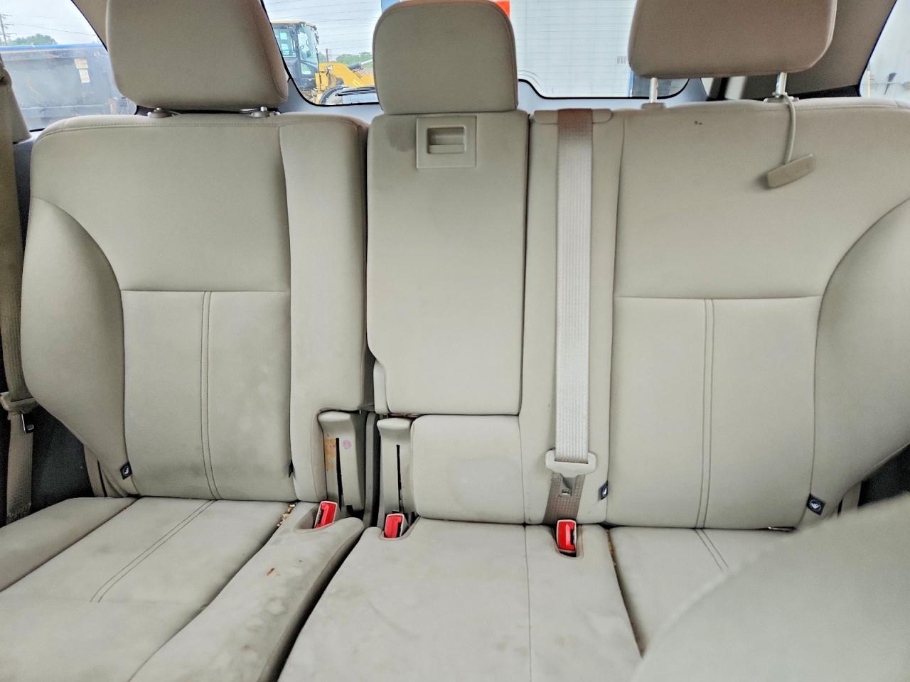 2013 FORD EDGE SE photo 19