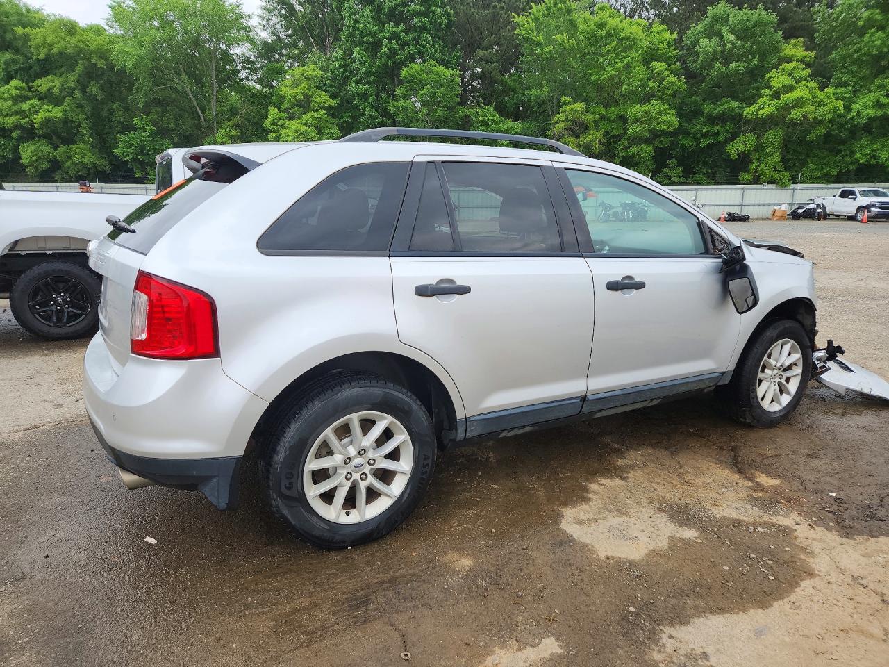 2013 FORD EDGE SE photo 5