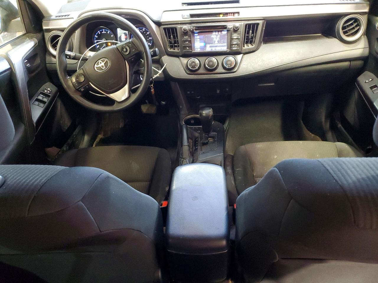 2017 TOYOTA RAV4 LE photo 15
