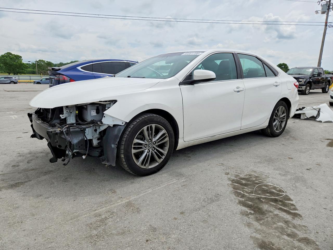 2017 TOYOTA CAMRY