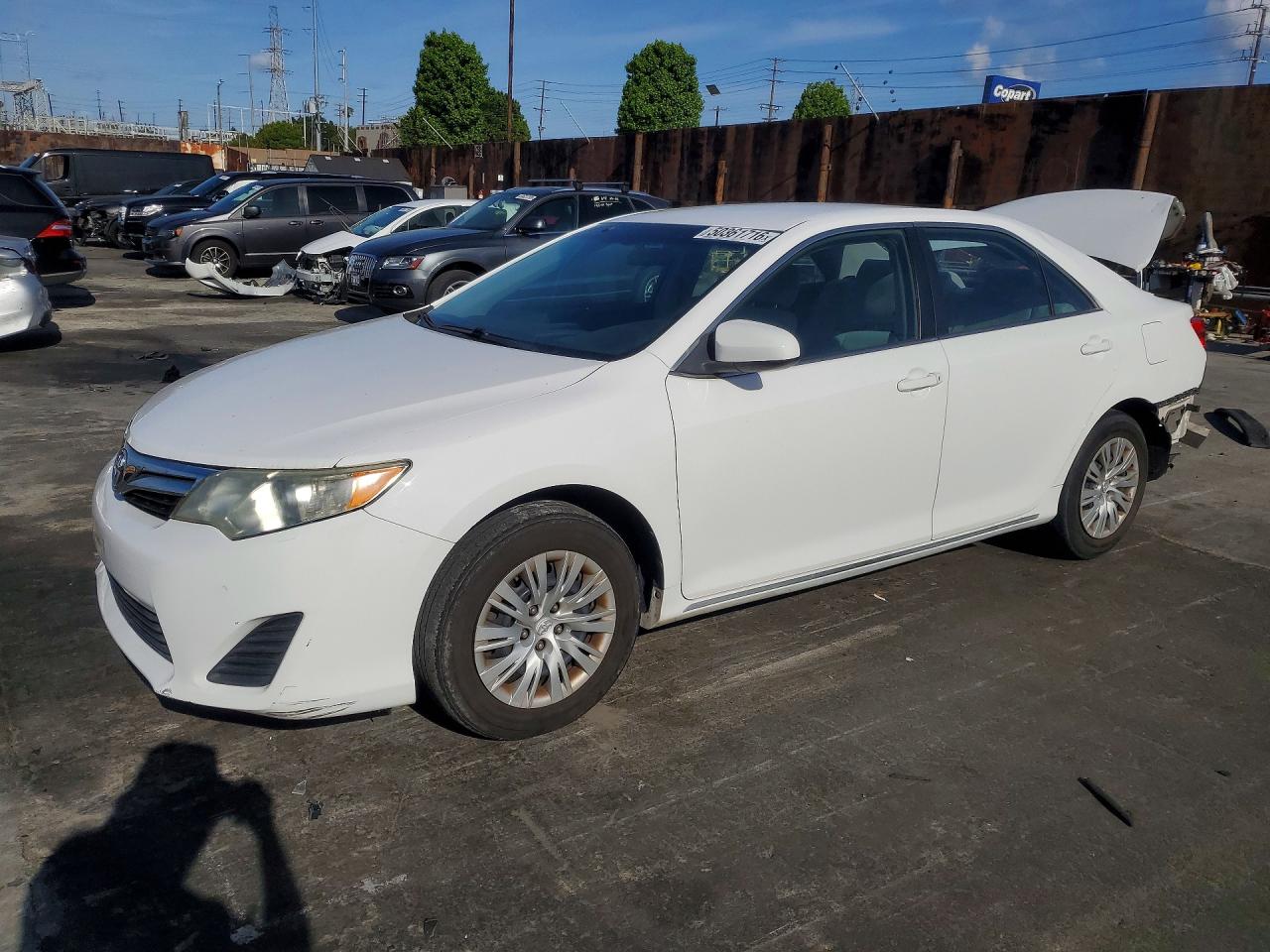 2014 TOYOTA CAMRY