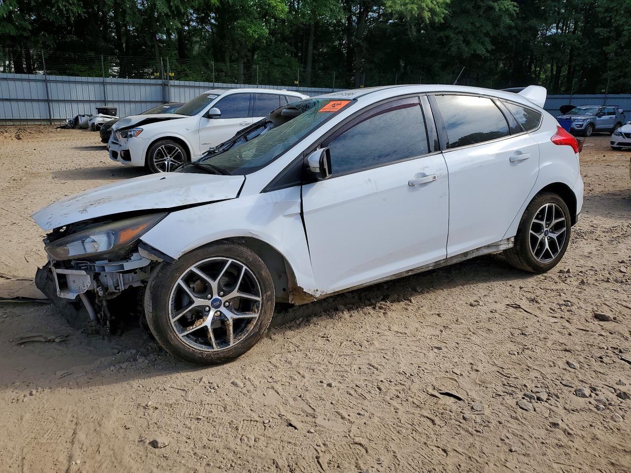 2017 FORD FOCUS