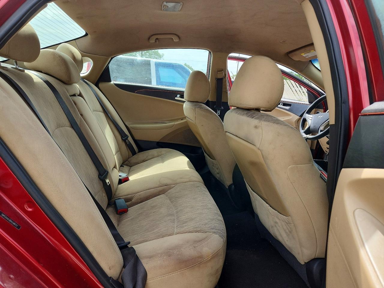 2013 HYUNDAI SONATA GLS photo 28