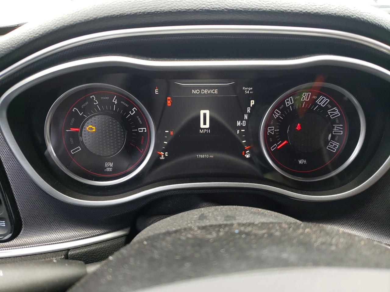 2016 DODGE CHALLENGER SXT photo 17