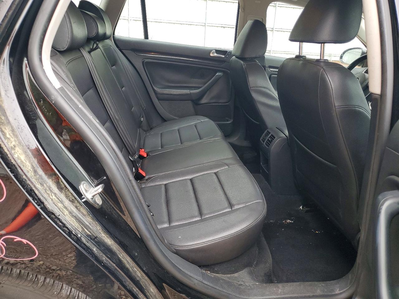 2013 VOLKSWAGEN JETTA S photo 19
