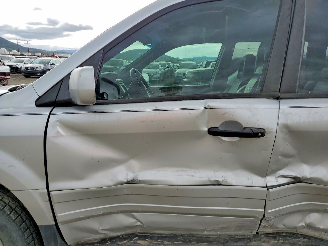 2004 HONDA PILOT EXL photo 13