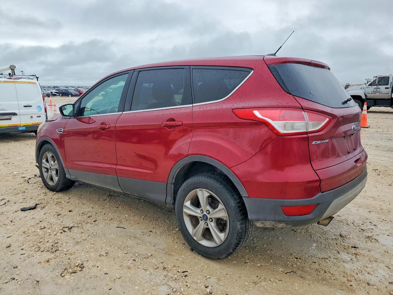 2016 FORD ESCAPE SE photo 3