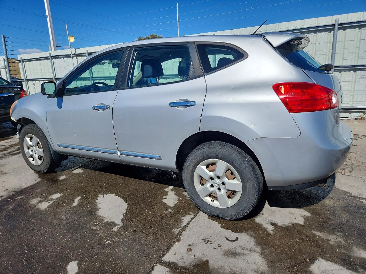 2011 NISSAN ROGUE S photo 4