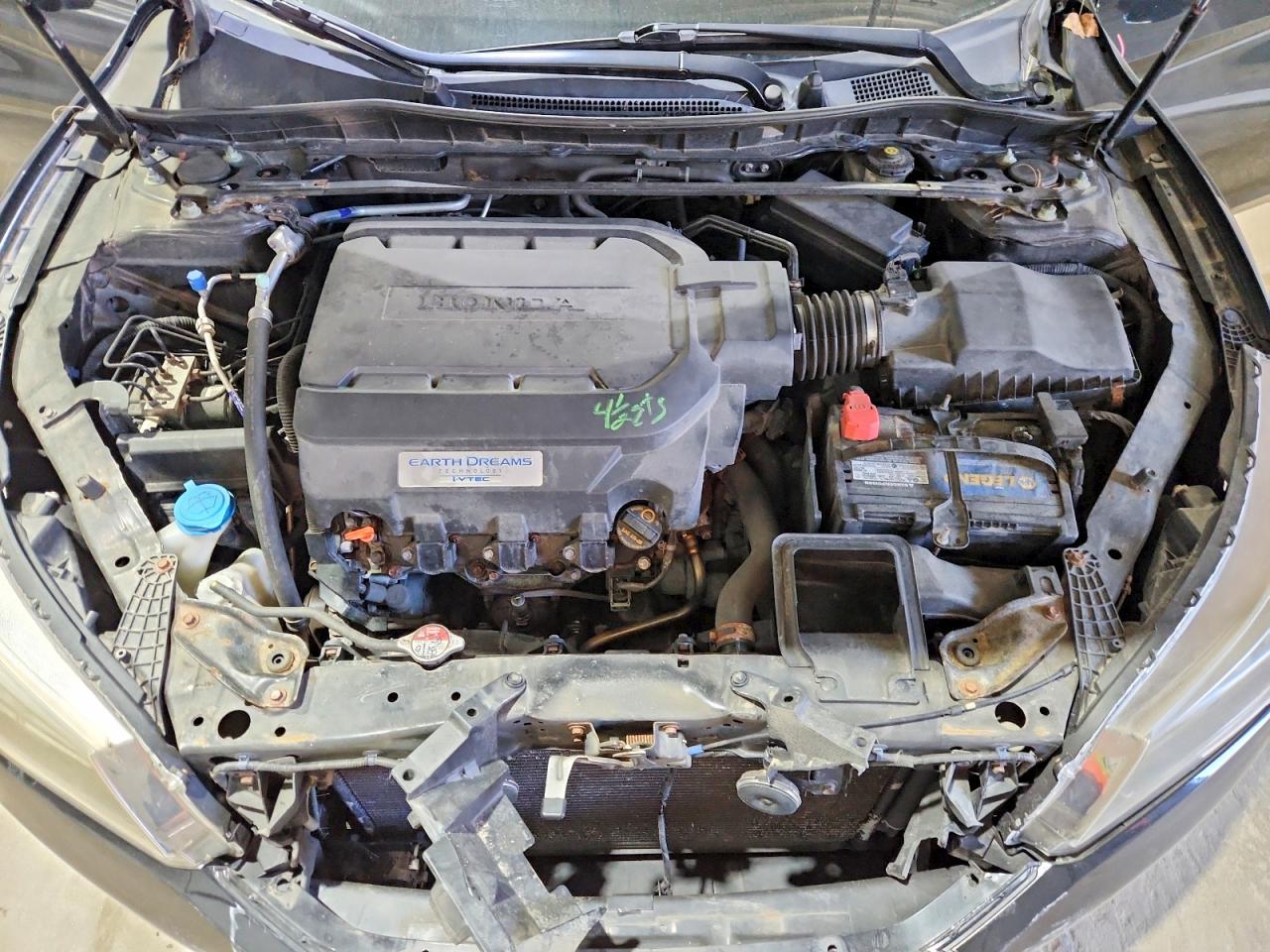 2013 HONDA ACCORD TOURING photo 31