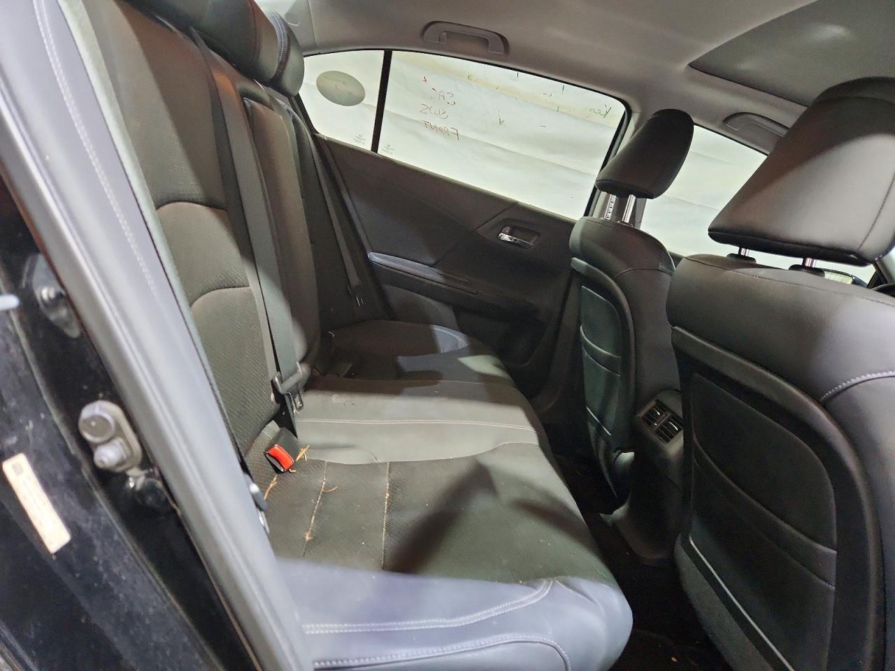2013 HONDA ACCORD TOURING photo 28