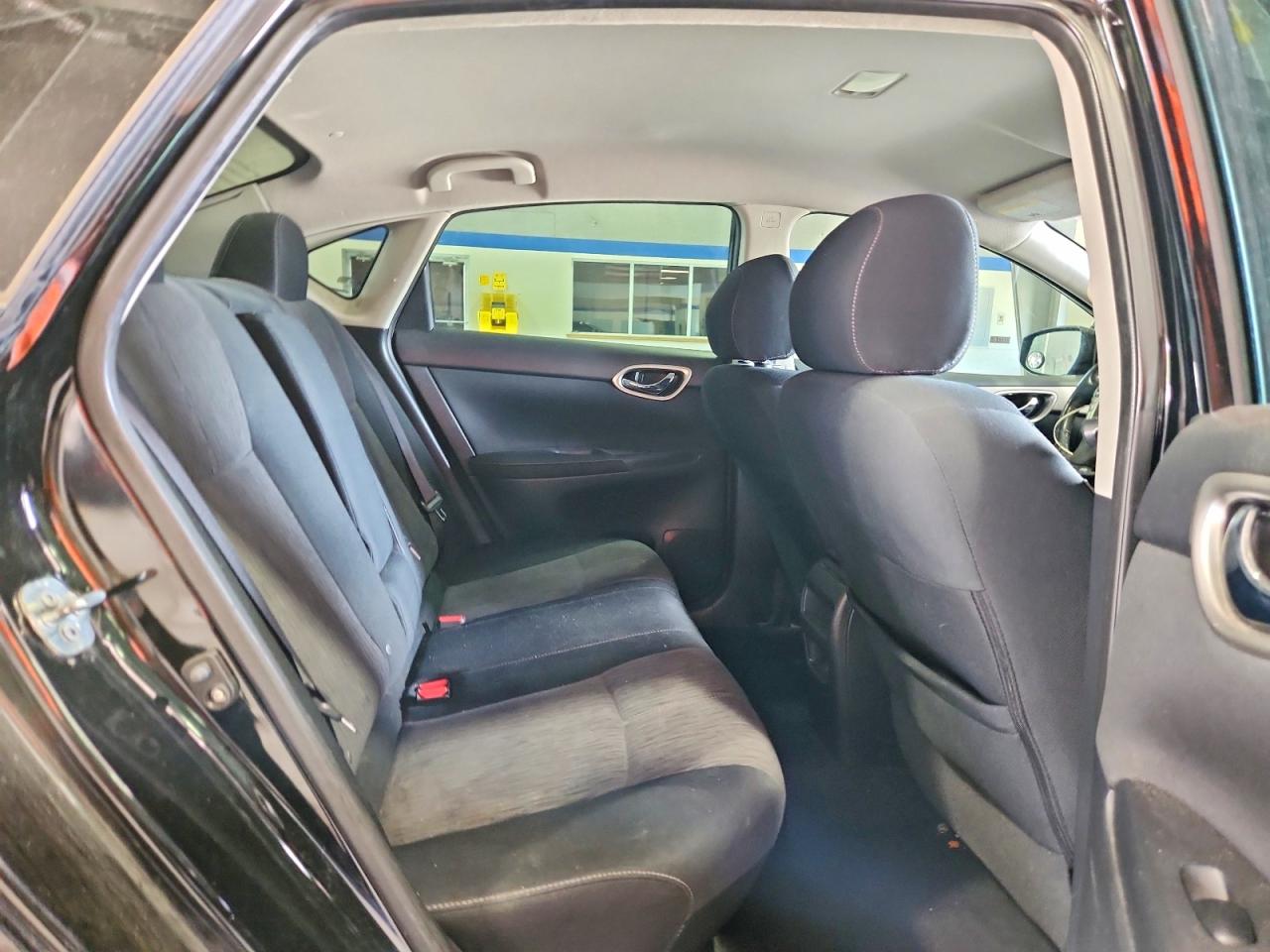 2015 NISSAN SENTRA SV photo 10