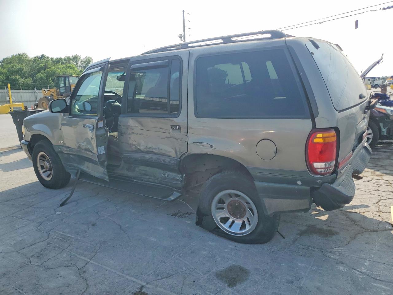 1999 MERCURY MOUNTAINEER photo 4