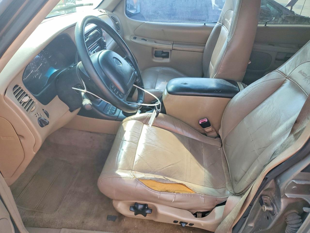 1999 MERCURY MOUNTAINEER photo 19