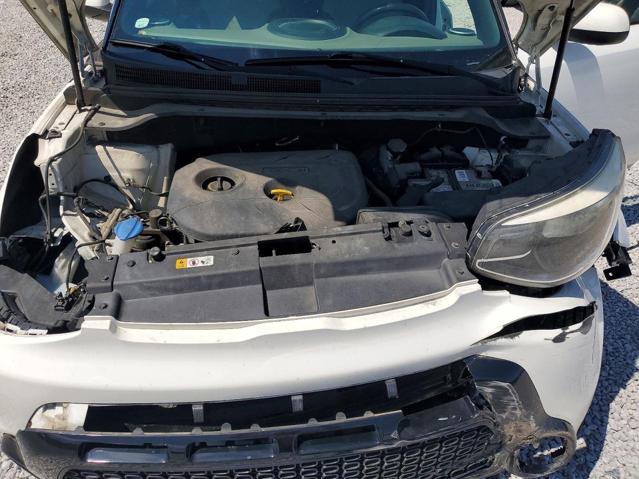 2016 KIA SOUL + photo 21