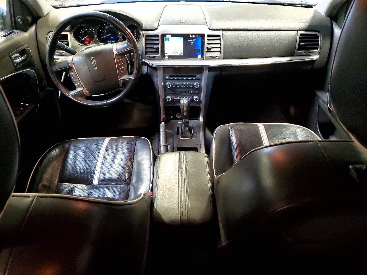2010 LINCOLN MKZ photo 15