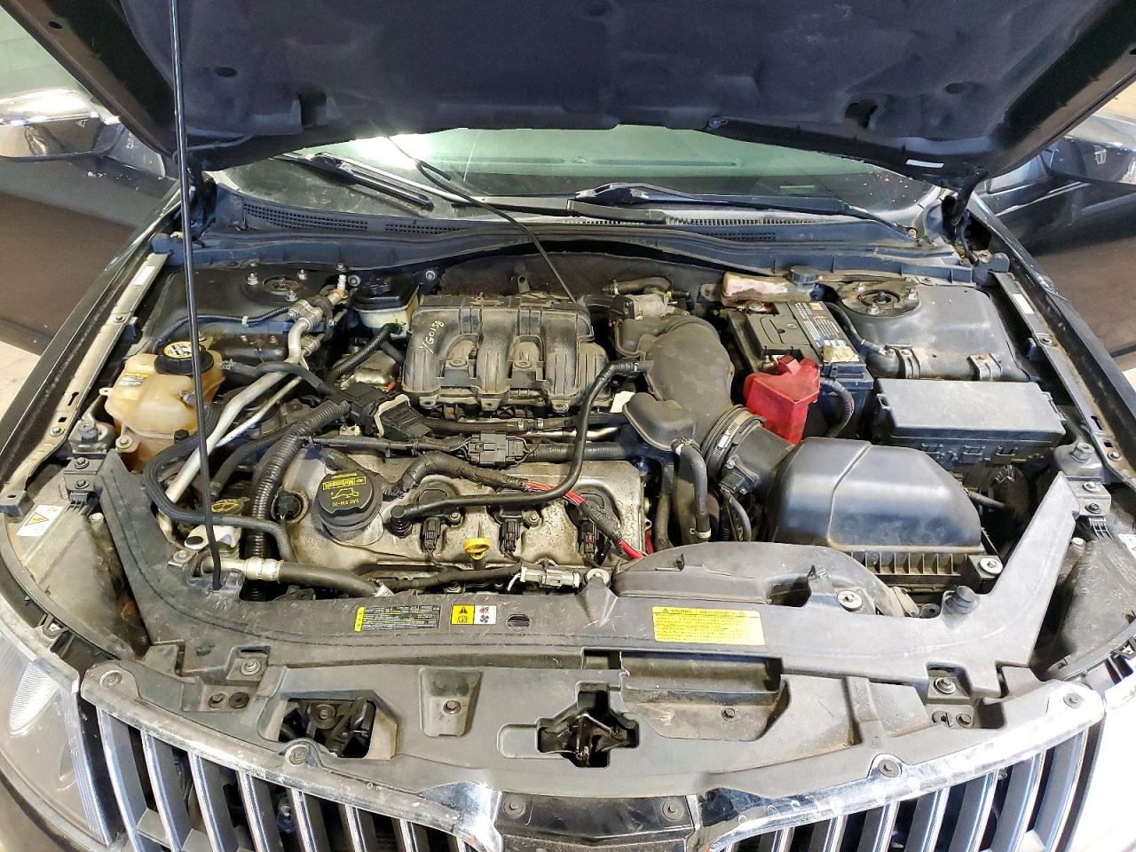 2010 LINCOLN MKZ photo 21