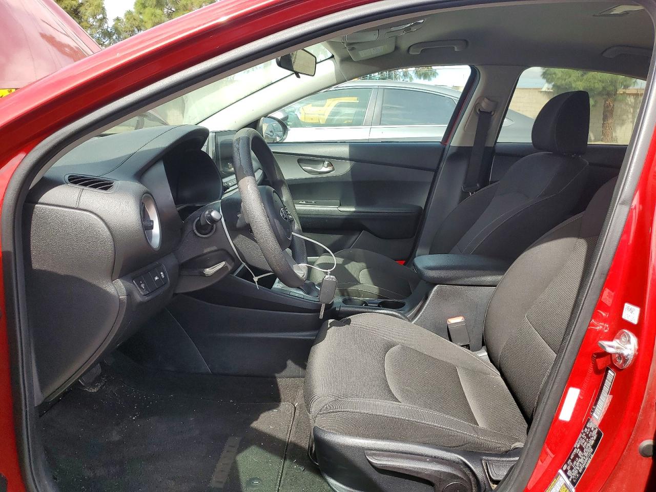 2019 KIA FORTE LXS photo 7