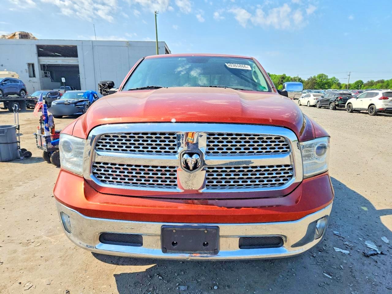 2013 RAM 1500 LARAMIE photo 5