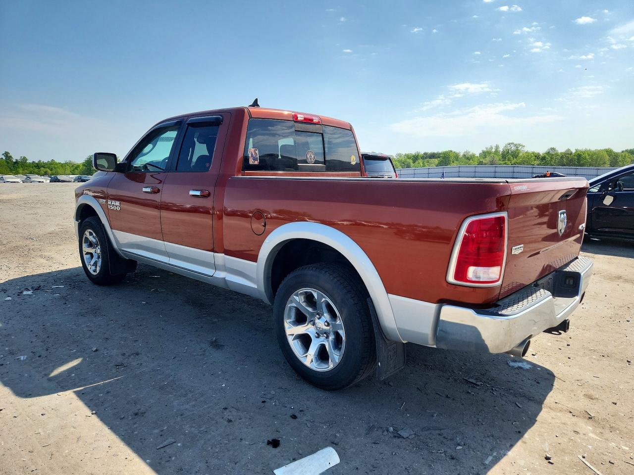2013 RAM 1500 LARAMIE photo 2
