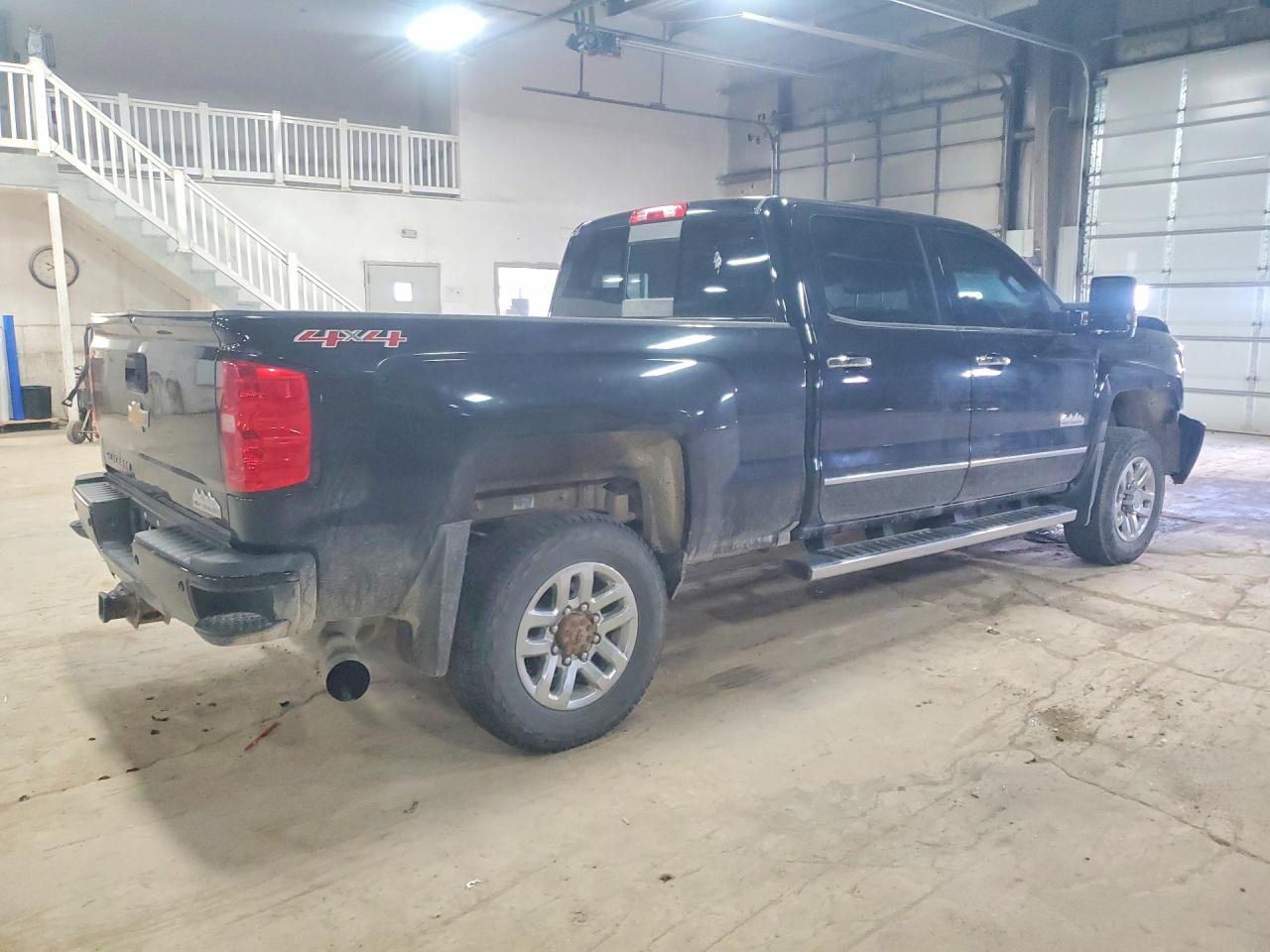 2017 CHEVROLET SILVERADO K3500 HIGH COUNTRY photo 9