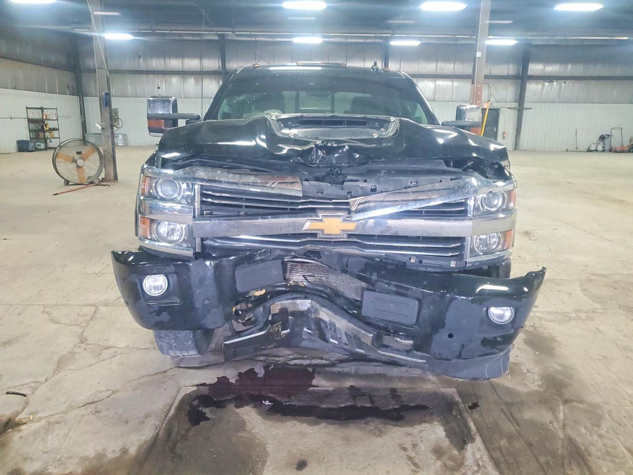 2017 CHEVROLET SILVERADO K3500 HIGH COUNTRY photo 17