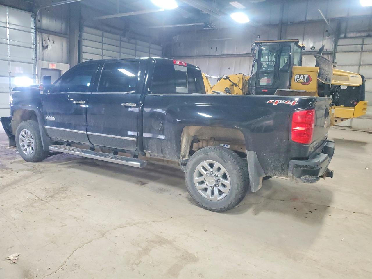 2017 CHEVROLET SILVERADO K3500 HIGH COUNTRY photo 5