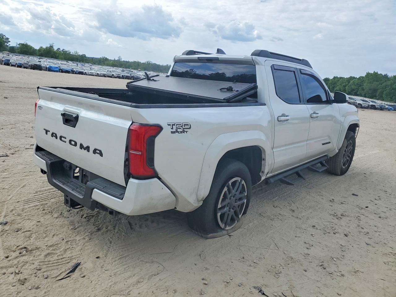 2024 TOYOTA TACOMA TRD SPORT photo 5